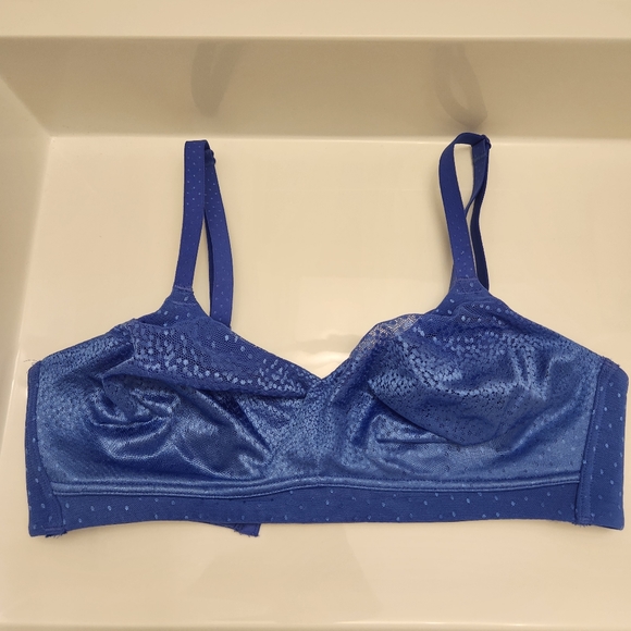 Wacoal women's Plus Size Back Appeal Wirefree Bra - Picture 3 of 5